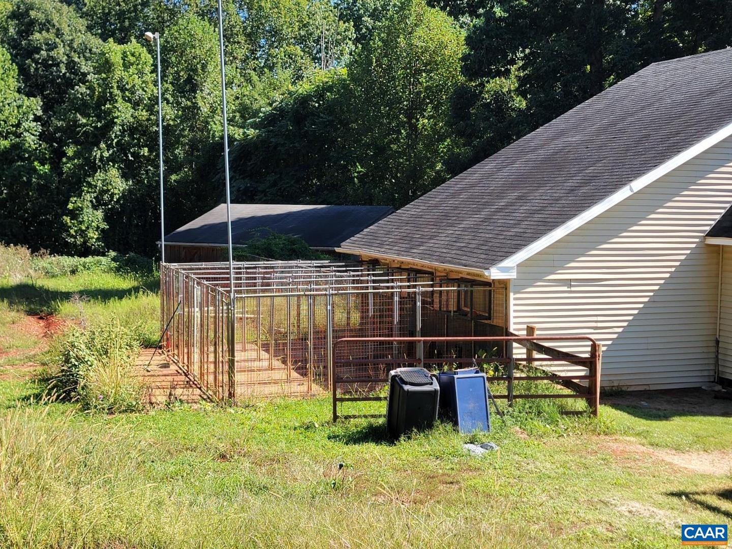 10485 CEDAR HILL RD, GORDONSVILLE, Virginia 22942, 4 Bedrooms Bedrooms, ,3 BathroomsBathrooms,Residential,For sale,10485 CEDAR HILL RD,668515 MLS # 668515