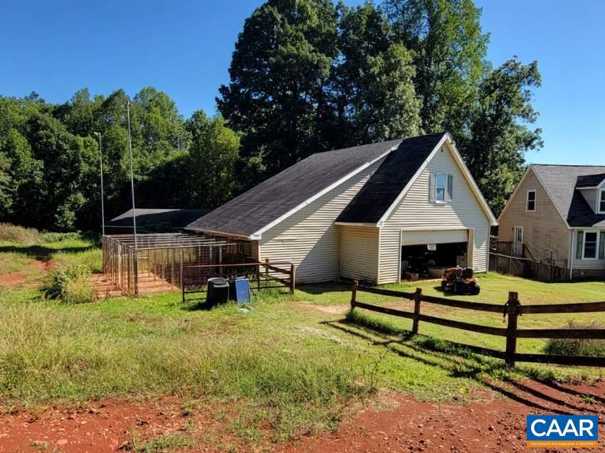 10485 CEDAR HILL RD, GORDONSVILLE, Virginia 22942, 4 Bedrooms Bedrooms, ,3 BathroomsBathrooms,Residential,For sale,10485 CEDAR HILL RD,668515 MLS # 668515