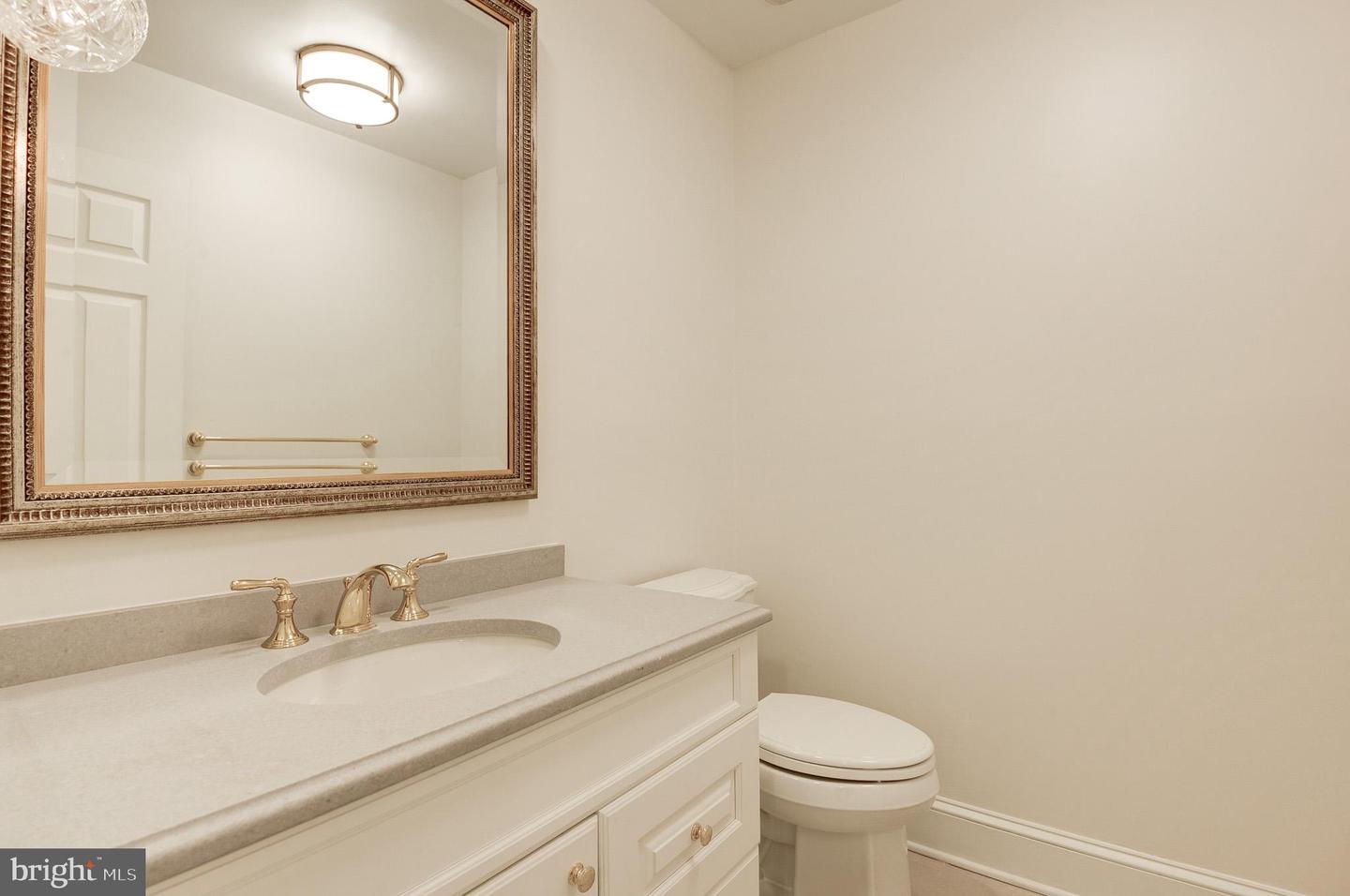 2035 MAYFAIR MCLEAN CT, FALLS CHURCH, Virginia 22043, 4 Bedrooms Bedrooms, ,3 BathroomsBathrooms,Residential,For sale,2035 MAYFAIR MCLEAN CT,VAFX2264538 MLS # VAFX2264538