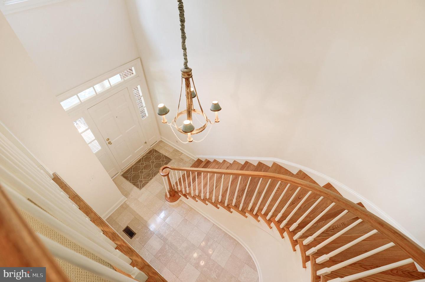 2035 MAYFAIR MCLEAN CT, FALLS CHURCH, Virginia 22043, 4 Bedrooms Bedrooms, ,3 BathroomsBathrooms,Residential,For sale,2035 MAYFAIR MCLEAN CT,VAFX2264538 MLS # VAFX2264538