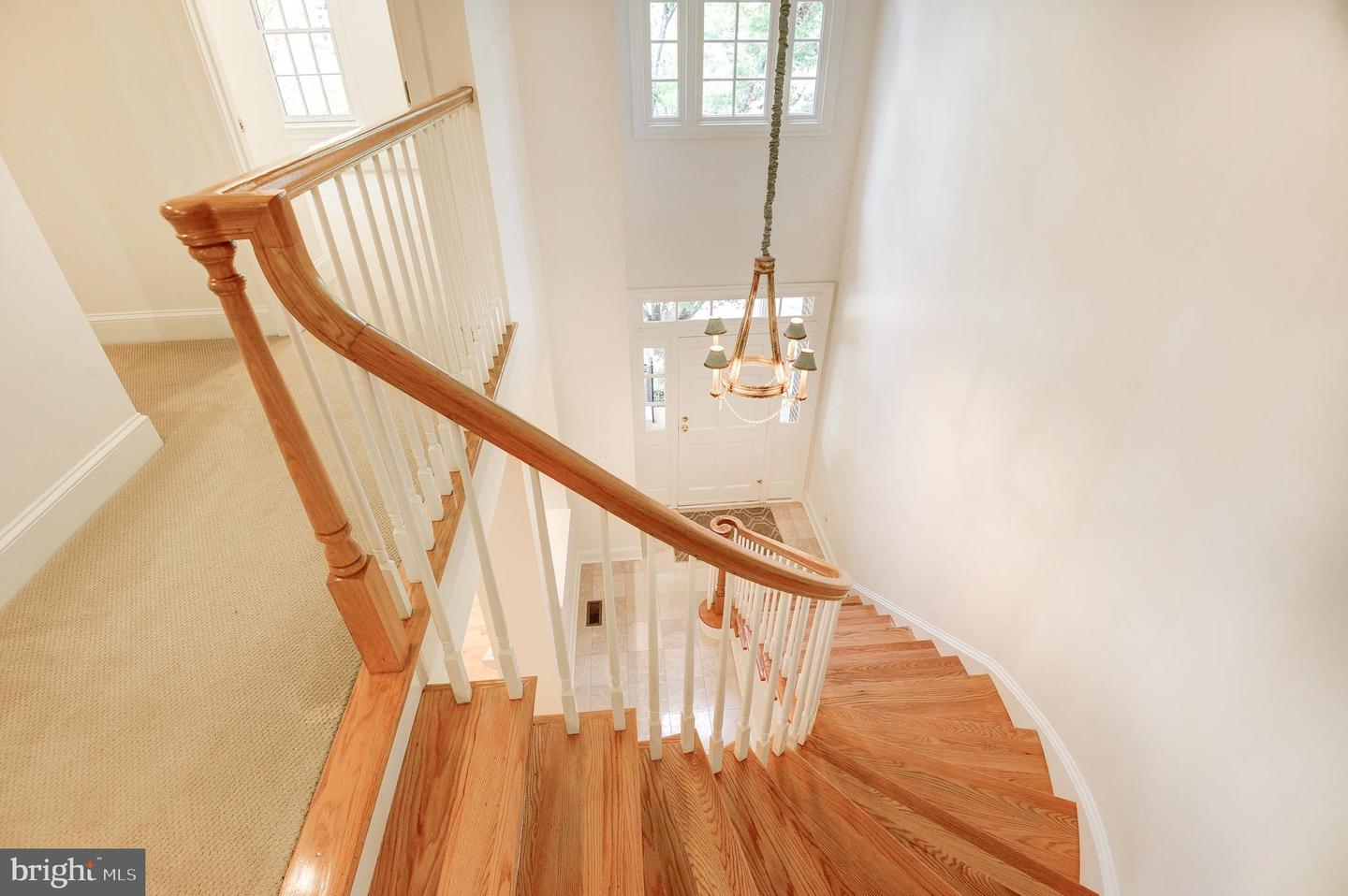 2035 MAYFAIR MCLEAN CT, FALLS CHURCH, Virginia 22043, 4 Bedrooms Bedrooms, ,3 BathroomsBathrooms,Residential,For sale,2035 MAYFAIR MCLEAN CT,VAFX2264538 MLS # VAFX2264538