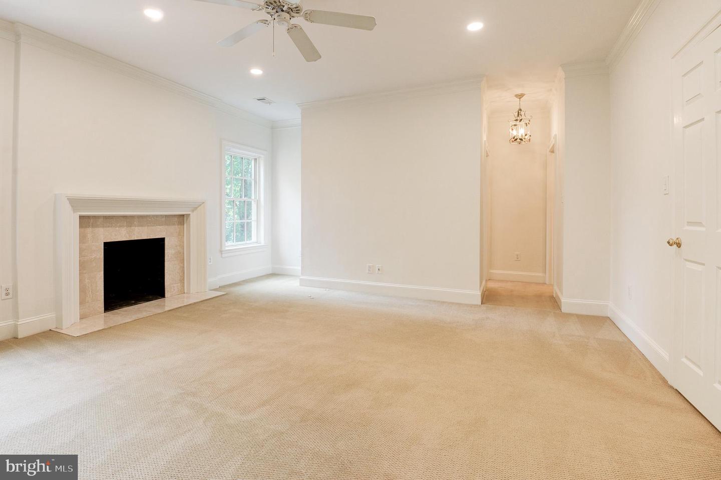 2035 MAYFAIR MCLEAN CT, FALLS CHURCH, Virginia 22043, 4 Bedrooms Bedrooms, ,3 BathroomsBathrooms,Residential,For sale,2035 MAYFAIR MCLEAN CT,VAFX2264538 MLS # VAFX2264538