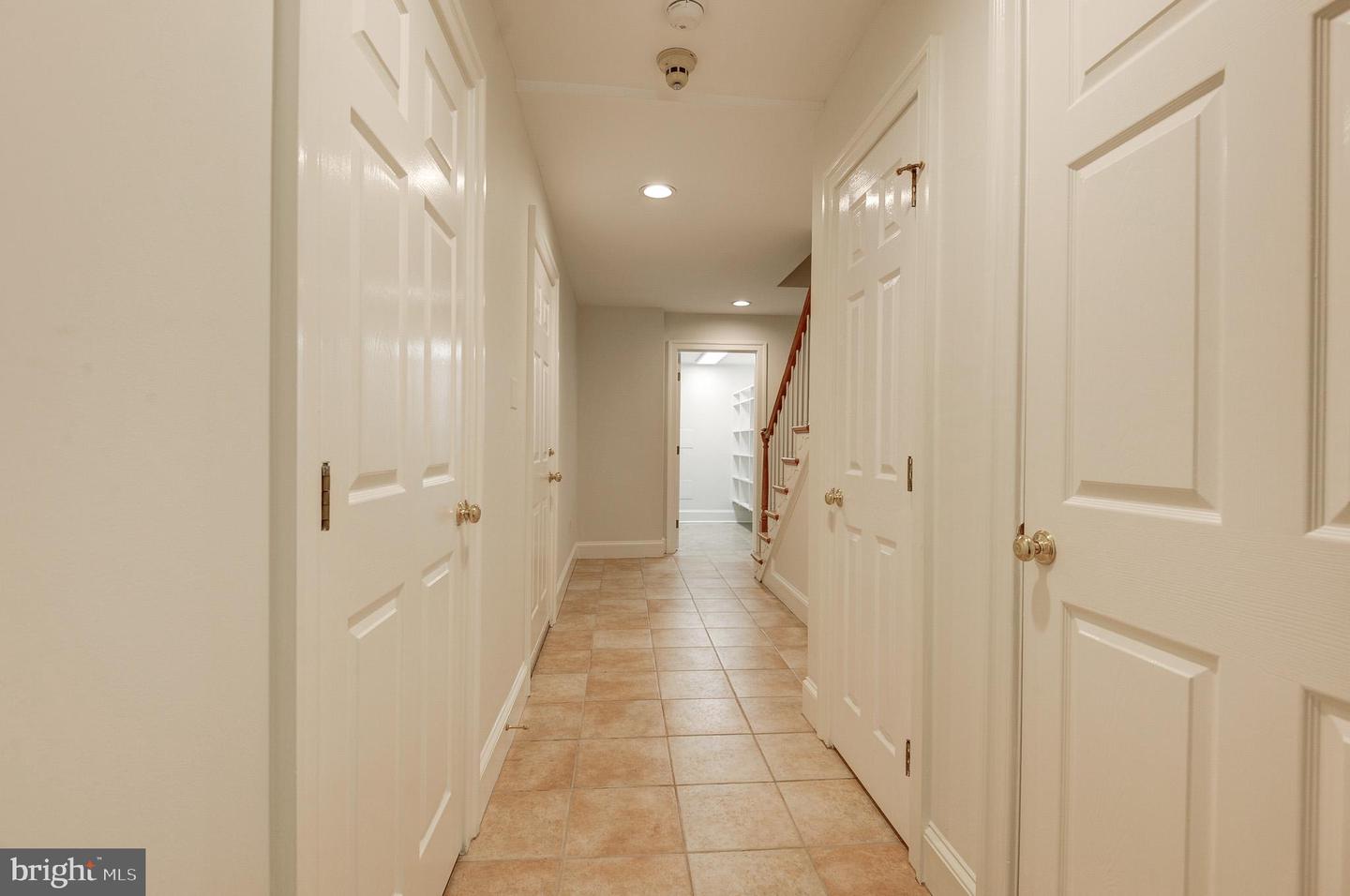 2035 MAYFAIR MCLEAN CT, FALLS CHURCH, Virginia 22043, 4 Bedrooms Bedrooms, ,3 BathroomsBathrooms,Residential,For sale,2035 MAYFAIR MCLEAN CT,VAFX2264538 MLS # VAFX2264538