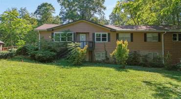 430 HARDWARE RD, ARVONIA, Virginia 23004, 4 Bedrooms Bedrooms, ,2 BathroomsBathrooms,Residential,For sale,430 HARDWARE RD,668529 MLS # 668529