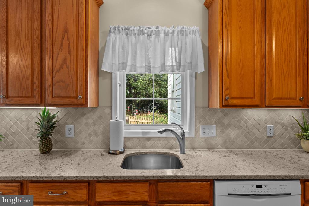 1396 RIVERVIEW DR, LOCUST GROVE, Virginia 22508, 3 Bedrooms Bedrooms, ,2 BathroomsBathrooms,Residential,1396 RIVERVIEW DR,VAOR2010548 MLS # VAOR2010548