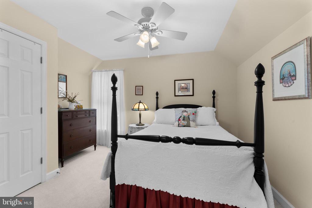 1396 RIVERVIEW DR, LOCUST GROVE, Virginia 22508, 3 Bedrooms Bedrooms, ,2 BathroomsBathrooms,Residential,1396 RIVERVIEW DR,VAOR2010548 MLS # VAOR2010548