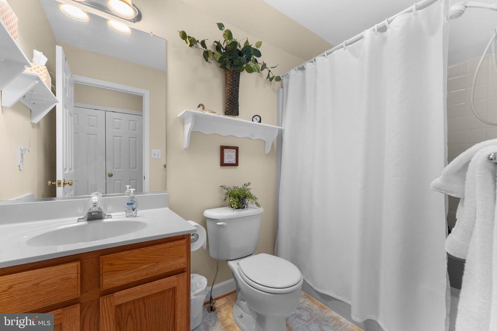 1396 RIVERVIEW DR, LOCUST GROVE, Virginia 22508, 3 Bedrooms Bedrooms, ,2 BathroomsBathrooms,Residential,1396 RIVERVIEW DR,VAOR2010548 MLS # VAOR2010548