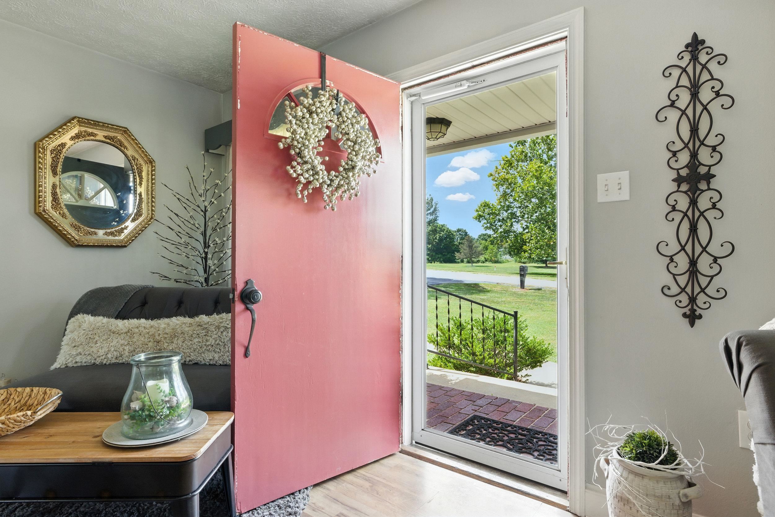 Fairway views & NO HOA!