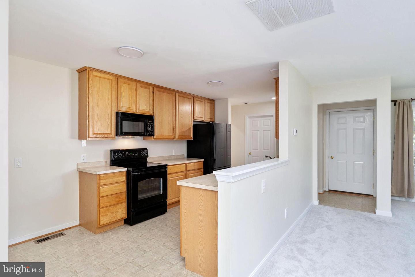 238 12TH ST, COLONIAL BEACH, Virginia 22443, 3 Bedrooms Bedrooms, ,2 BathroomsBathrooms,Residential,For sale,238 12TH ST,VAWE2009052 MLS # VAWE2009052