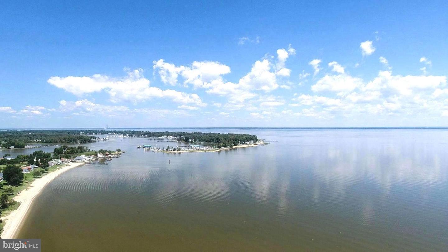 238 12TH ST, COLONIAL BEACH, Virginia 22443, 3 Bedrooms Bedrooms, ,2 BathroomsBathrooms,Residential,For sale,238 12TH ST,VAWE2009052 MLS # VAWE2009052