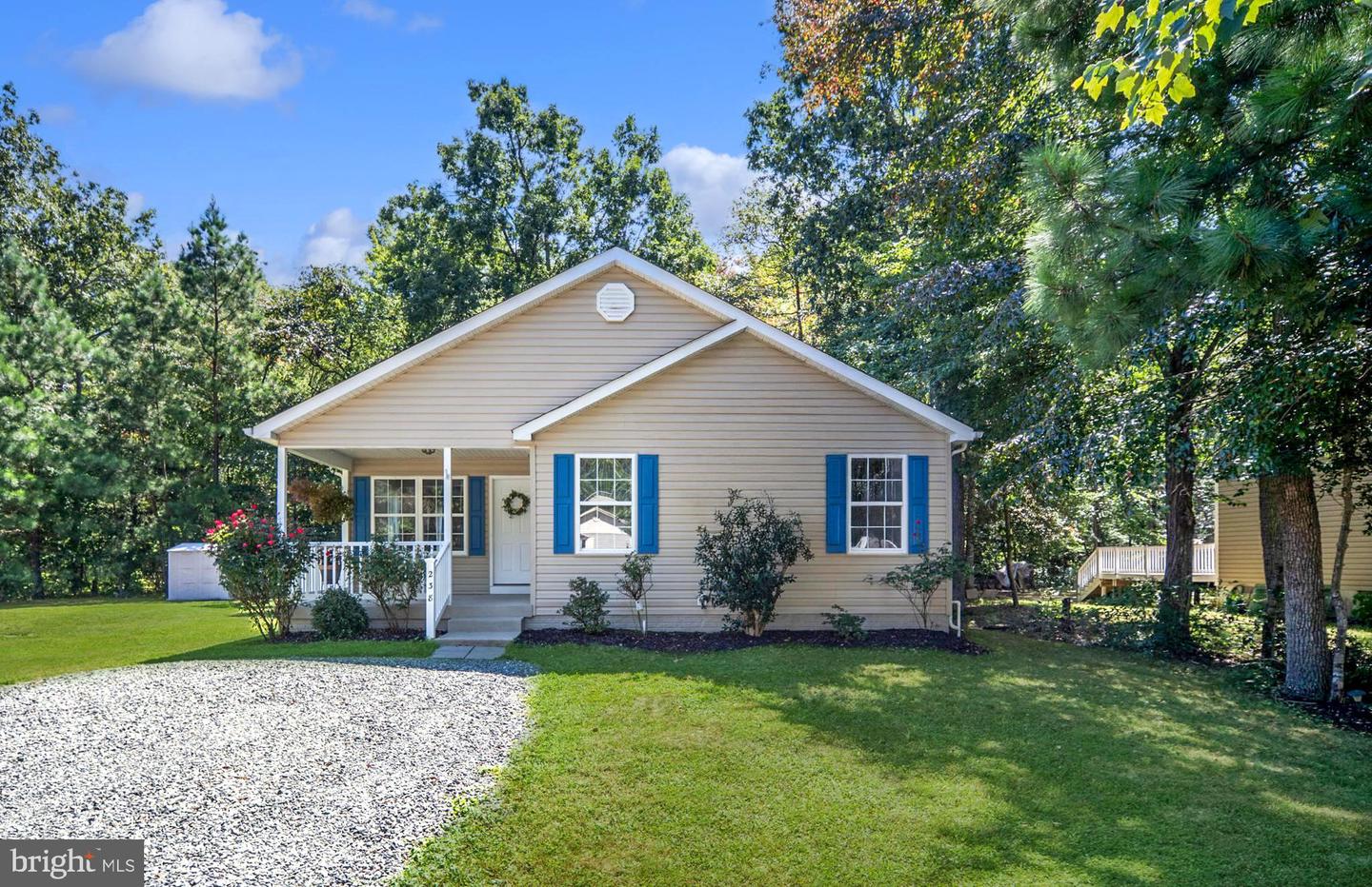 238 12TH ST, COLONIAL BEACH, Virginia 22443, 3 Bedrooms Bedrooms, ,2 BathroomsBathrooms,Residential,For sale,238 12TH ST,VAWE2009052 MLS # VAWE2009052