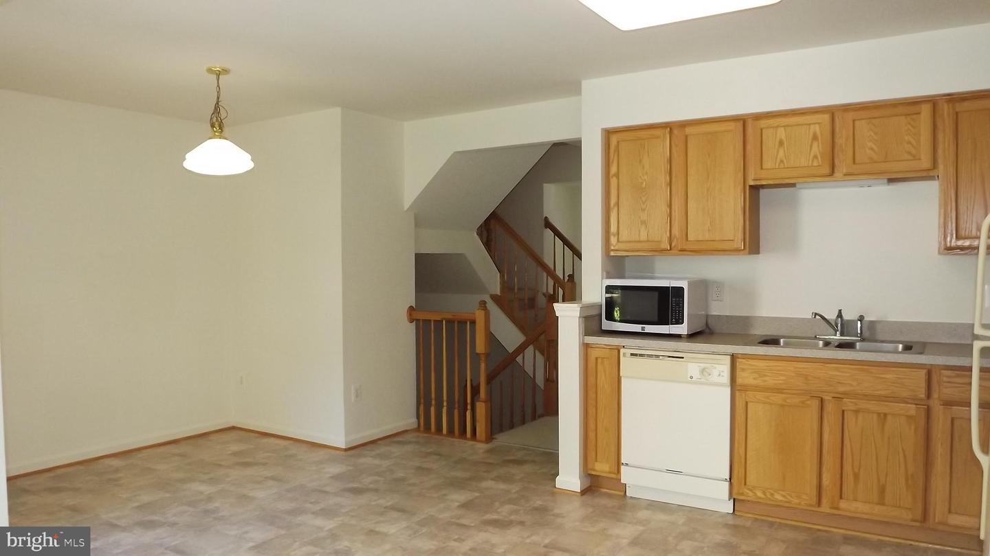 11224 GANDER CT, FREDERICKSBURG, Virginia 22407, 3 Bedrooms Bedrooms, ,2 BathroomsBathrooms,Residential,For sale,11224 GANDER CT,VASP2035906 MLS # VASP2035906