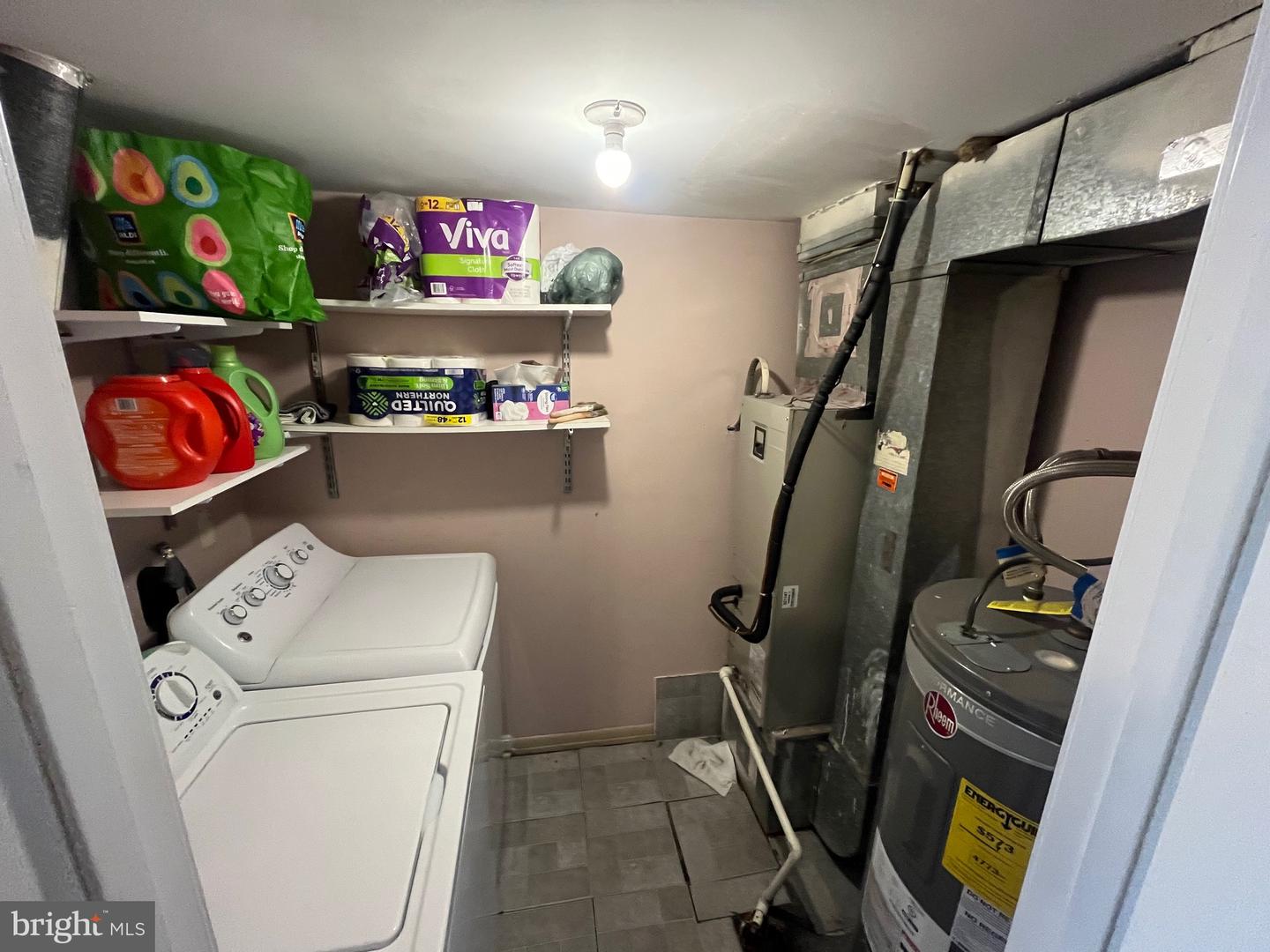 3828 MONTE VISTA PL #102B, ALEXANDRIA, Virginia 22309, 3 Bedrooms Bedrooms, ,2 BathroomsBathrooms,Residential,For sale,3828 MONTE VISTA PL #102B,VAFX2264700 MLS # VAFX2264700