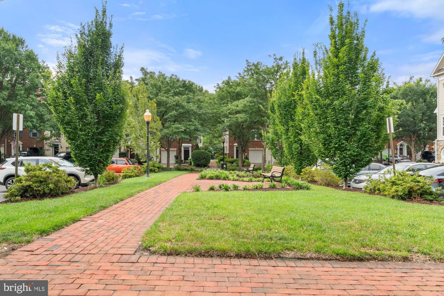 5114 KNAPP PL, ALEXANDRIA, Virginia 22304, 3 Bedrooms Bedrooms, ,2 BathroomsBathrooms,Residential,For sale,5114 KNAPP PL,VAAX2047694 MLS # VAAX2047694