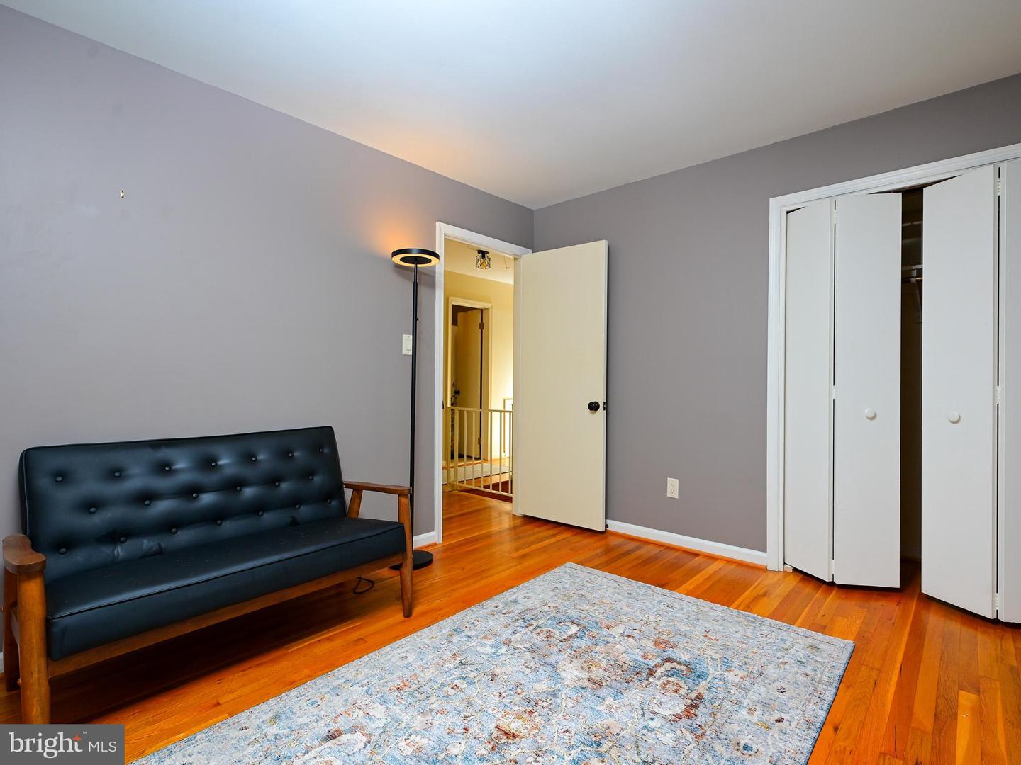 5024 KINGSTON DR, ANNANDALE, Virginia 22003, 4 Bedrooms Bedrooms, 16 Rooms Rooms,2 BathroomsBathrooms,Residential,For sale,5024 KINGSTON DR,VAFX2264316 MLS # VAFX2264316