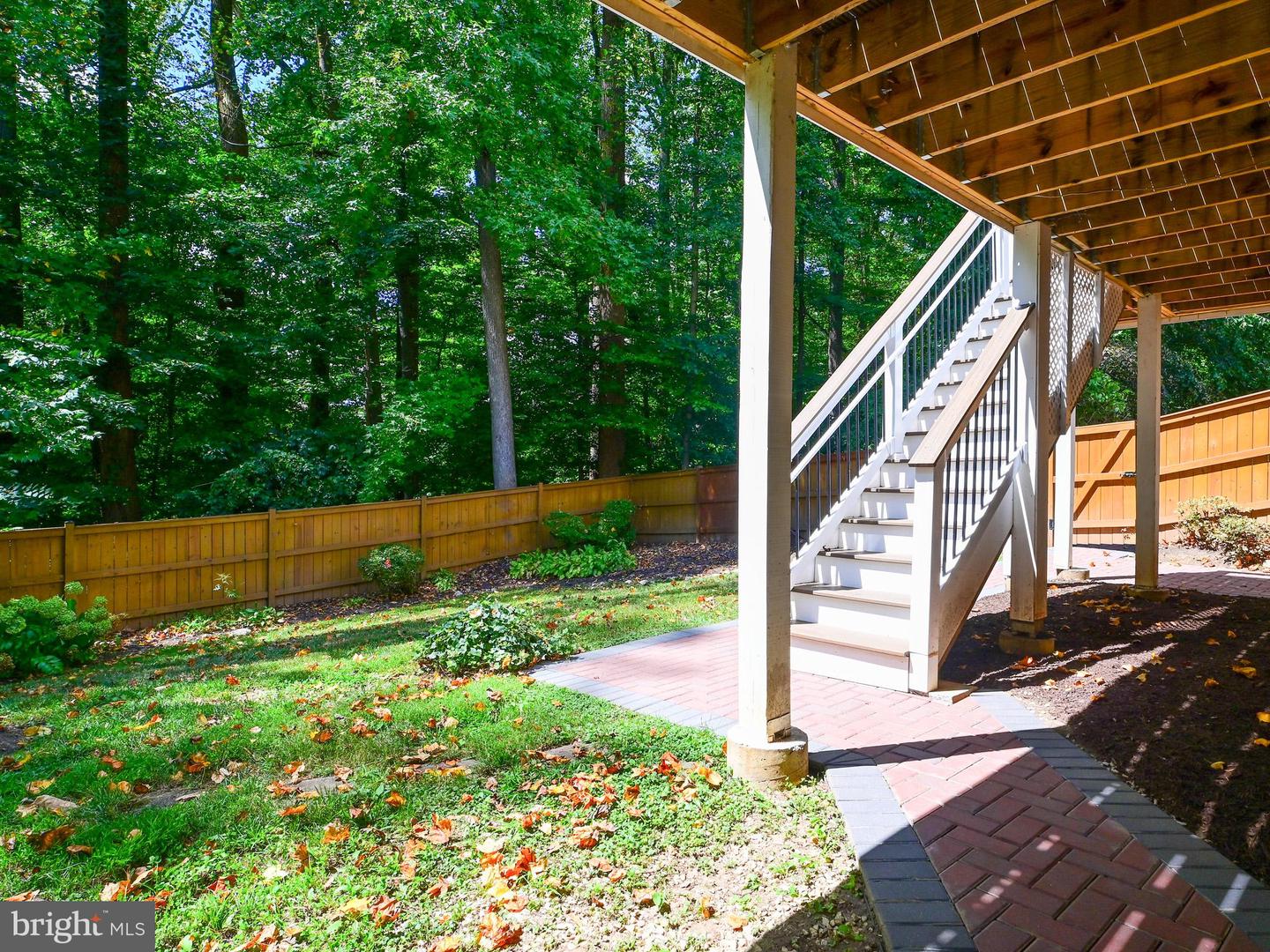 5024 KINGSTON DR, ANNANDALE, Virginia 22003, 4 Bedrooms Bedrooms, 16 Rooms Rooms,2 BathroomsBathrooms,Residential,For sale,5024 KINGSTON DR,VAFX2264316 MLS # VAFX2264316