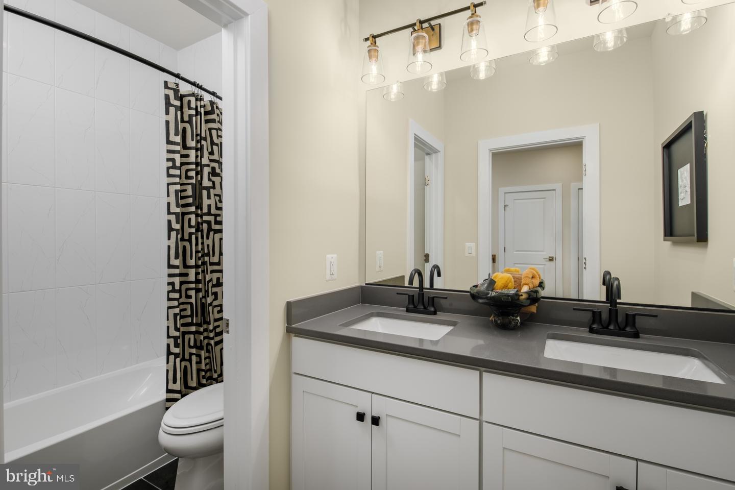 HOMESITE 49 STRABANE TER, ASHBURN, Virginia 20147, 3 Bedrooms Bedrooms, ,2 BathroomsBathrooms,Residential,For sale,HOMESITE 49 STRABANE TER,VALO2105992 MLS # VALO2105992