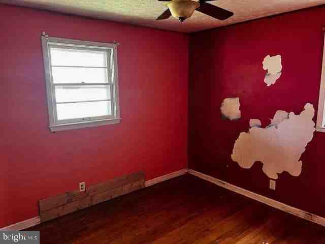 6055 DOLPHUS AVENUE, DUBLIN, Virginia 24084, 3 Bedrooms Bedrooms, ,1 BathroomBathrooms,Residential,For sale,6055 DOLPHUS AVENUE,VAPU2000042 MLS # VAPU2000042