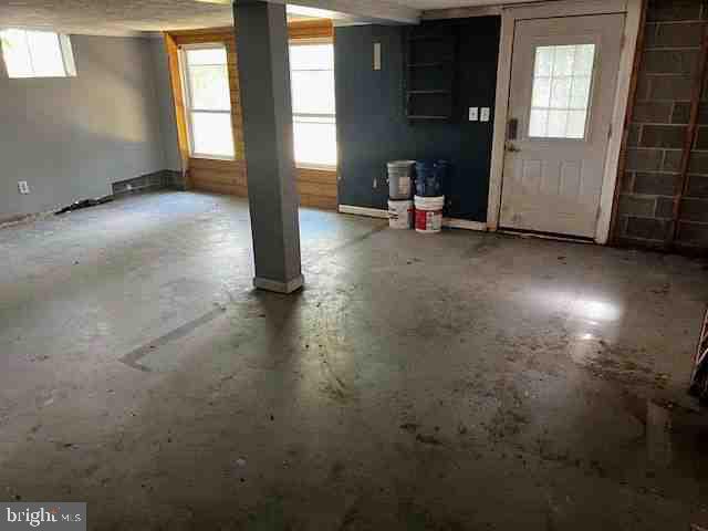6055 DOLPHUS AVENUE, DUBLIN, Virginia 24084, 3 Bedrooms Bedrooms, ,1 BathroomBathrooms,Residential,For sale,6055 DOLPHUS AVENUE,VAPU2000042 MLS # VAPU2000042