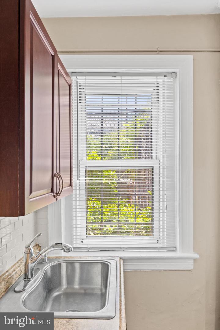 1954 COLUMBIA RD NW #112, WASHINGTON, District Of Columbia 20009, ,1 BathroomBathrooms,Residential,For sale,1954 COLUMBIA RD NW #112,DCDC2220120 MLS # DCDC2220120