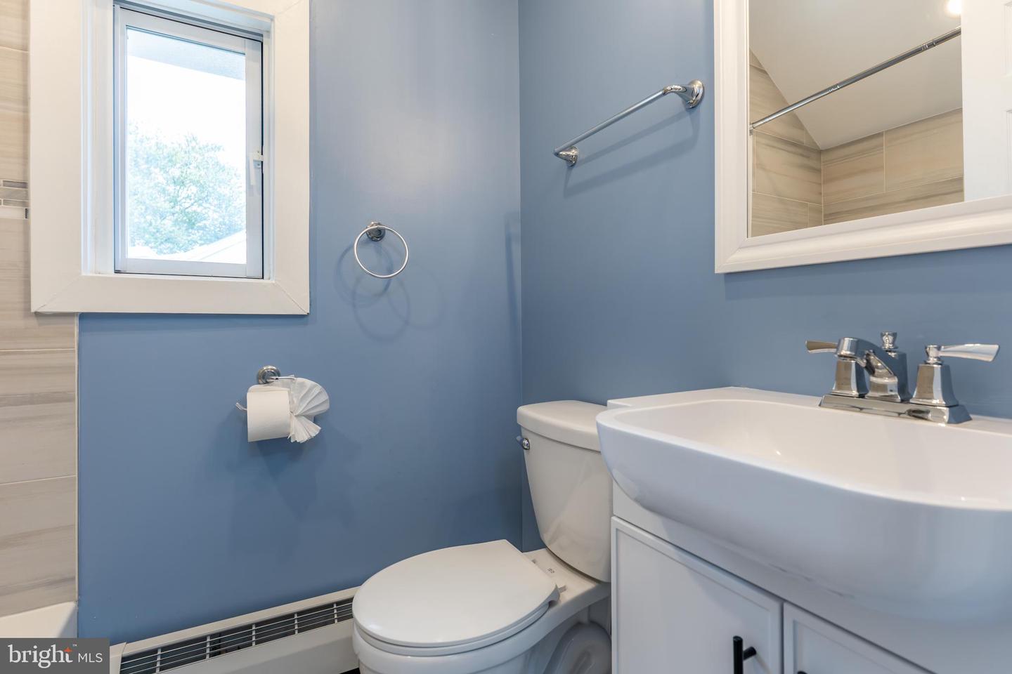 3300 6TH ST S, ARLINGTON, Virginia 22204, 3 Bedrooms Bedrooms, ,2 BathroomsBathrooms,Residential,For sale,3300 6TH ST S,VAAR2063048 MLS # VAAR2063048