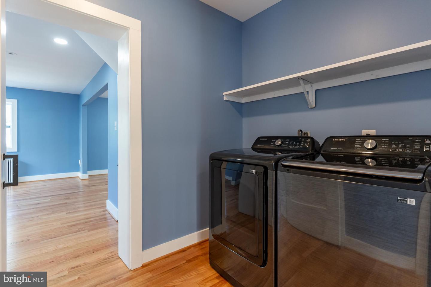 3300 6TH ST S, ARLINGTON, Virginia 22204, 3 Bedrooms Bedrooms, ,2 BathroomsBathrooms,Residential,For sale,3300 6TH ST S,VAAR2063048 MLS # VAAR2063048