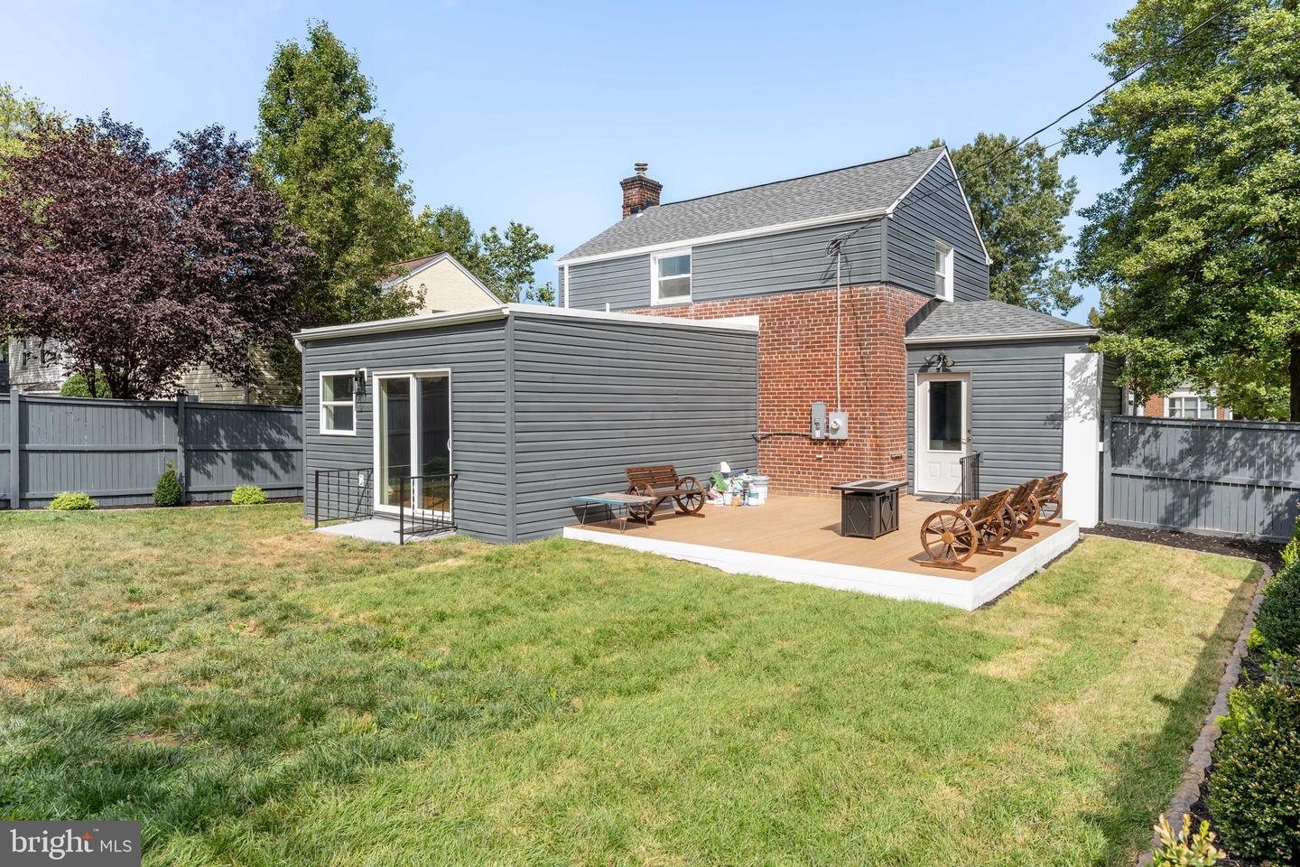 3300 6TH ST S, ARLINGTON, Virginia 22204, 3 Bedrooms Bedrooms, ,2 BathroomsBathrooms,Residential,For sale,3300 6TH ST S,VAAR2063048 MLS # VAAR2063048