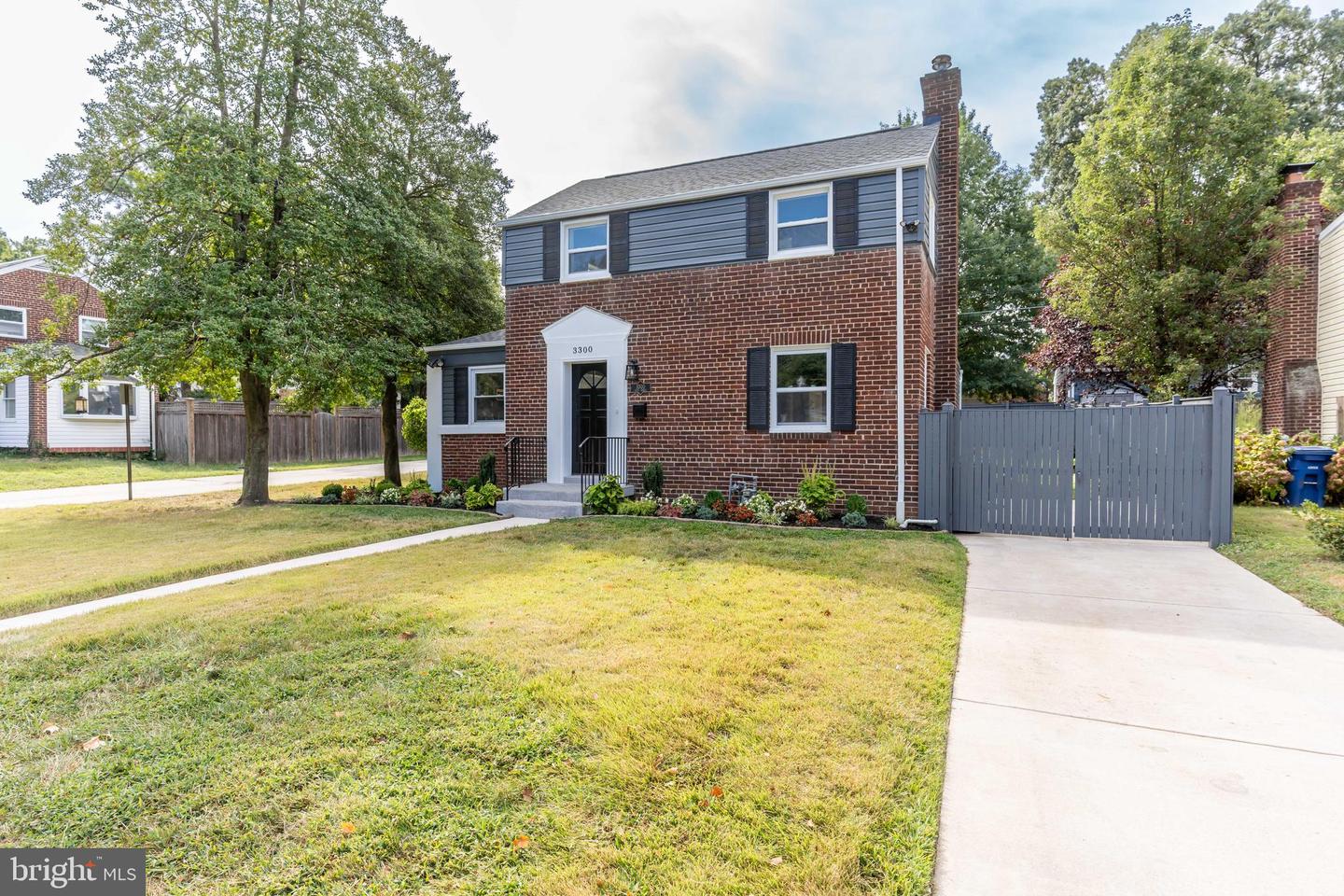 3300 6TH ST S, ARLINGTON, Virginia 22204, 3 Bedrooms Bedrooms, ,2 BathroomsBathrooms,Residential,For sale,3300 6TH ST S,VAAR2063048 MLS # VAAR2063048