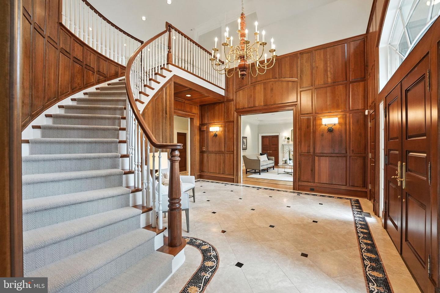 688 ROSSMORE CT., GREAT FALLS, Virginia 22066, 5 Bedrooms Bedrooms, ,6 BathroomsBathrooms,Residential,For sale,688 ROSSMORE CT.,VAFX2209652 MLS # VAFX2209652