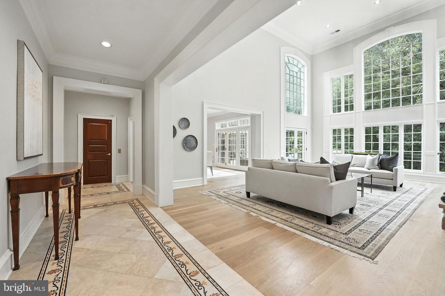 688 ROSSMORE CT., GREAT FALLS, Virginia 22066, 5 Bedrooms Bedrooms, ,6 BathroomsBathrooms,Residential,For sale,688 ROSSMORE CT.,VAFX2209652 MLS # VAFX2209652