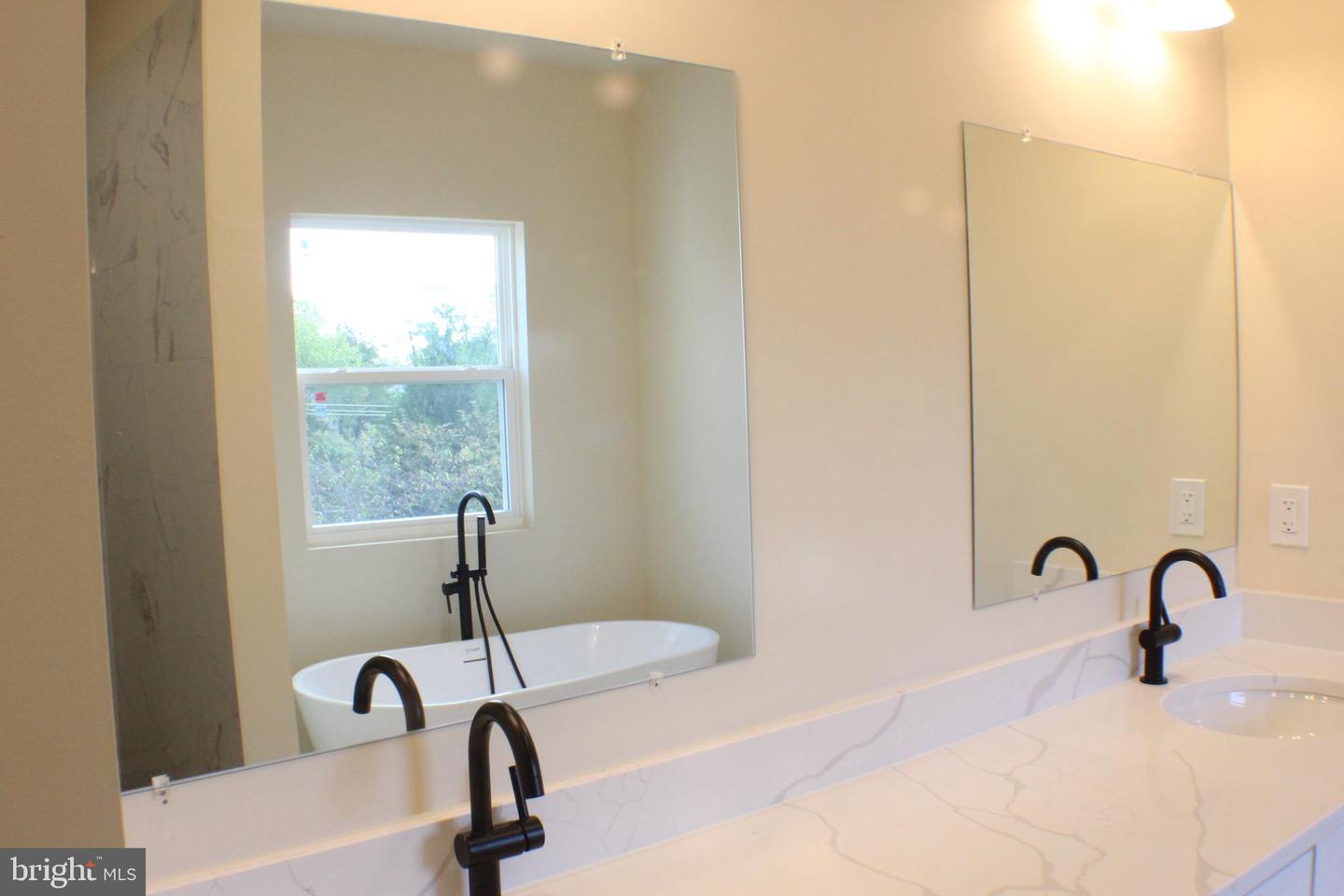 211 PRINCESS CAROLINE CT, EDINBURG, Virginia 22824, 4 Bedrooms Bedrooms, 8 Rooms Rooms,3 BathroomsBathrooms,Residential,For sale,211 PRINCESS CAROLINE CT,VASH2011352 MLS # VASH2011352 211 PRINCESS CAROLINE CT, EDINBURG, Virginia 22824, 4 Bedrooms Bedrooms, 8 Rooms Rooms,3 BathroomsBathrooms,Residential,For sale,211 PRINCESS CAROLINE CT,VASH2011352 MLS # VASH2011352