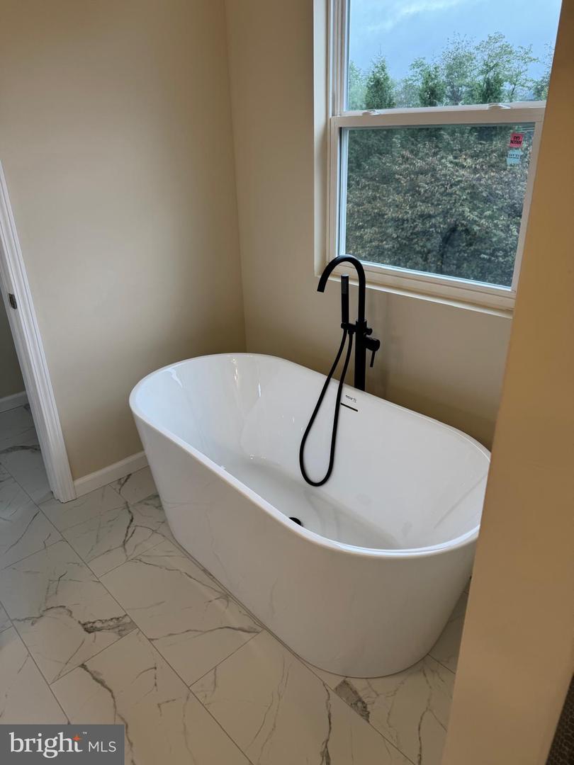 211 PRINCESS CAROLINE CT, EDINBURG, Virginia 22824, 4 Bedrooms Bedrooms, 8 Rooms Rooms,3 BathroomsBathrooms,Residential,For sale,211 PRINCESS CAROLINE CT,VASH2011352 MLS # VASH2011352 211 PRINCESS CAROLINE CT, EDINBURG, Virginia 22824, 4 Bedrooms Bedrooms, 8 Rooms Rooms,3 BathroomsBathrooms,Residential,For sale,211 PRINCESS CAROLINE CT,VASH2011352 MLS # VASH2011352