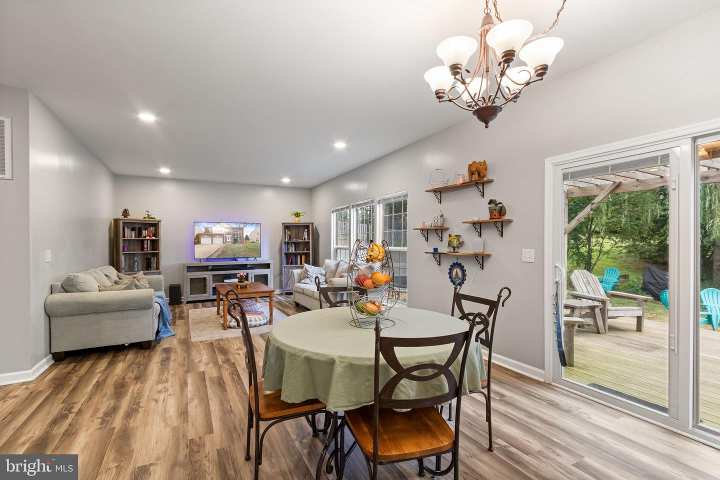 74 NEWBURY DR, STAFFORD, Virginia 22556, 4 Bedrooms Bedrooms, ,2 BathroomsBathrooms,Residential,For sale,74 NEWBURY DR,VAST2038802 MLS # VAST2038802