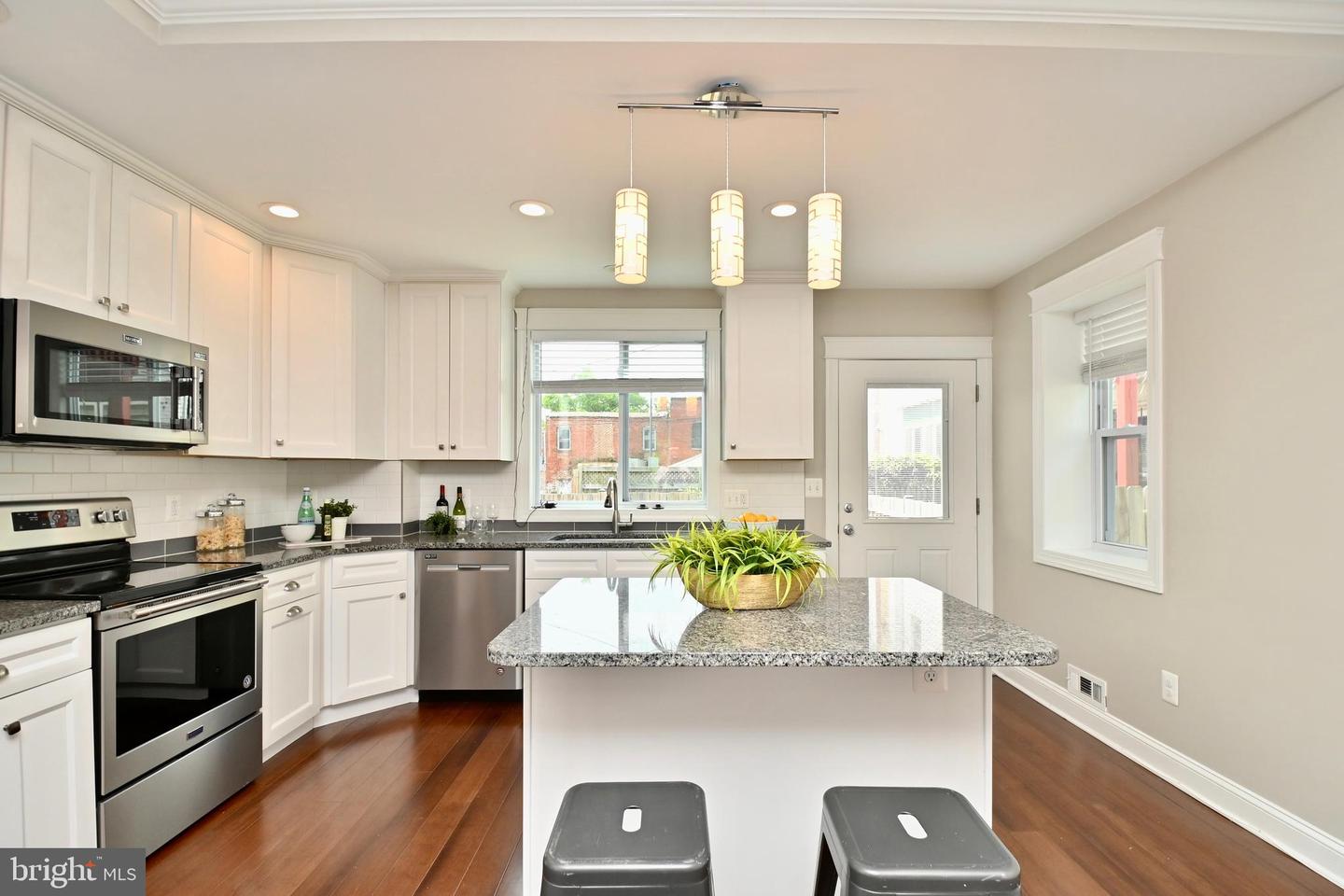 1103 MORSE ST NE, WASHINGTON, District Of Columbia 20002, 3 Bedrooms Bedrooms, ,3 BathroomsBathrooms,Residential,For sale,1103 MORSE ST NE,DCDC2209358 MLS # DCDC2209358