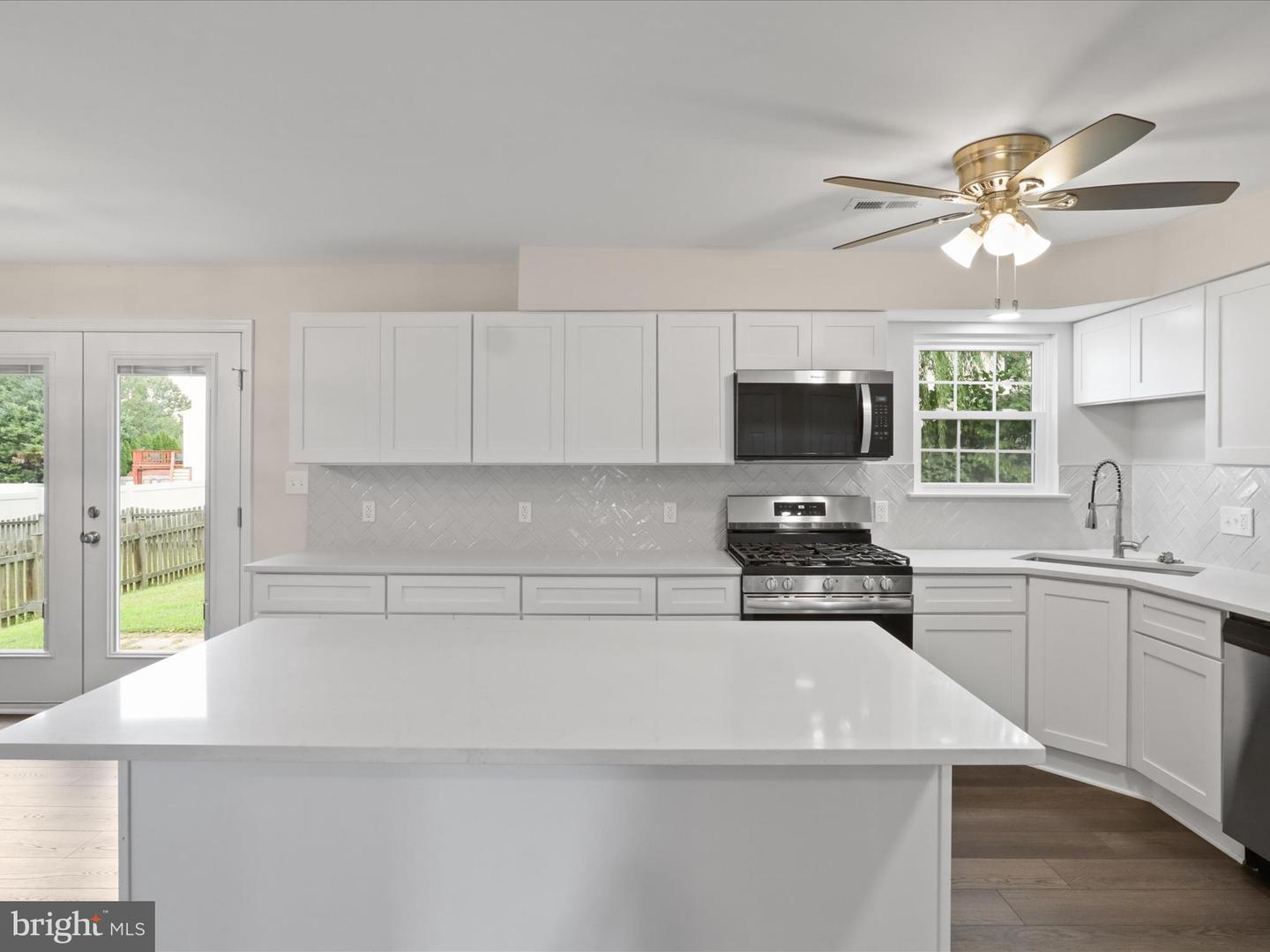 6110 OUST LN, WOODBRIDGE, Virginia 22193, 4 Bedrooms Bedrooms, ,2 BathroomsBathrooms,Residential,For sale,6110 OUST LN,VAPW2101292 MLS # VAPW2101292