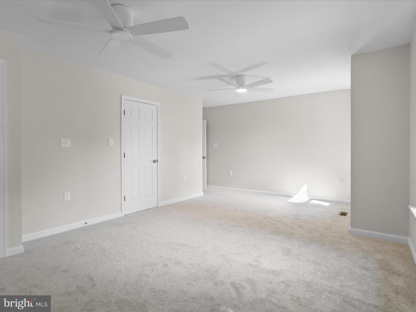6110 OUST LN, WOODBRIDGE, Virginia 22193, 4 Bedrooms Bedrooms, ,2 BathroomsBathrooms,Residential,For sale,6110 OUST LN,VAPW2101292 MLS # VAPW2101292