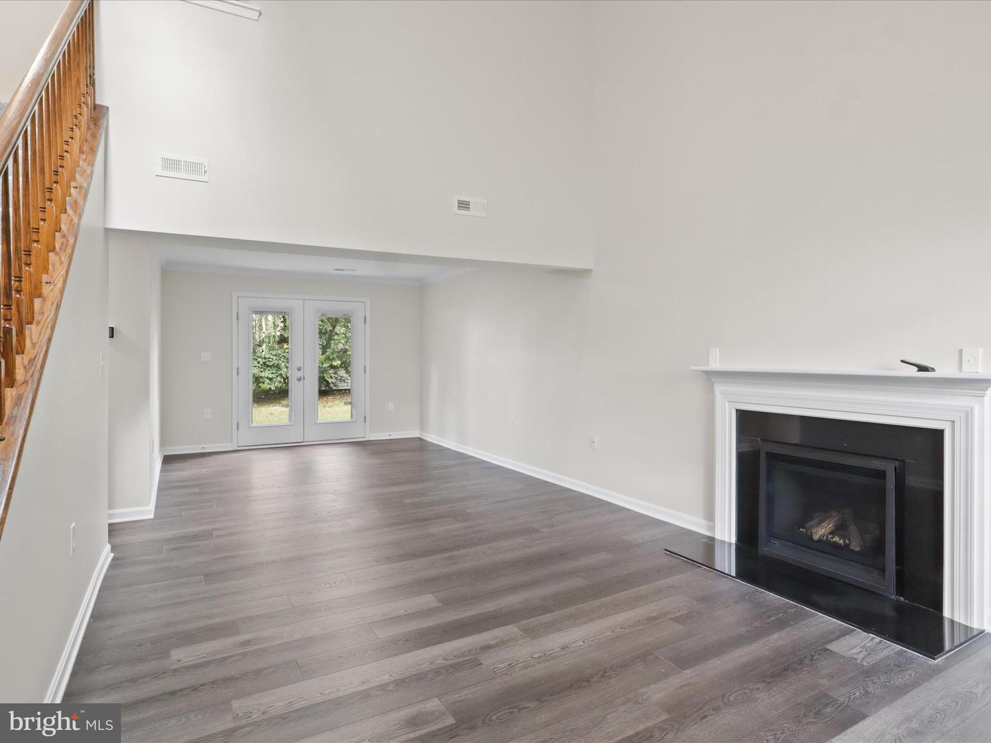 6110 OUST LN, WOODBRIDGE, Virginia 22193, 4 Bedrooms Bedrooms, ,2 BathroomsBathrooms,Residential,For sale,6110 OUST LN,VAPW2101292 MLS # VAPW2101292