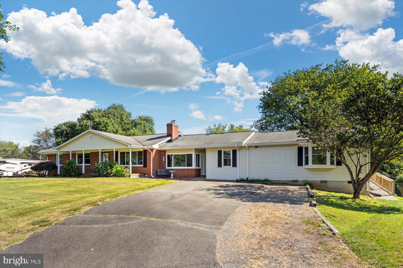 3588 TORRING LN, CATLETT, Virginia 20119, 4 Bedrooms Bedrooms, ,3 BathroomsBathrooms,Residential,For sale,3588 TORRING LN,VAFQ2017914 MLS # VAFQ2017914