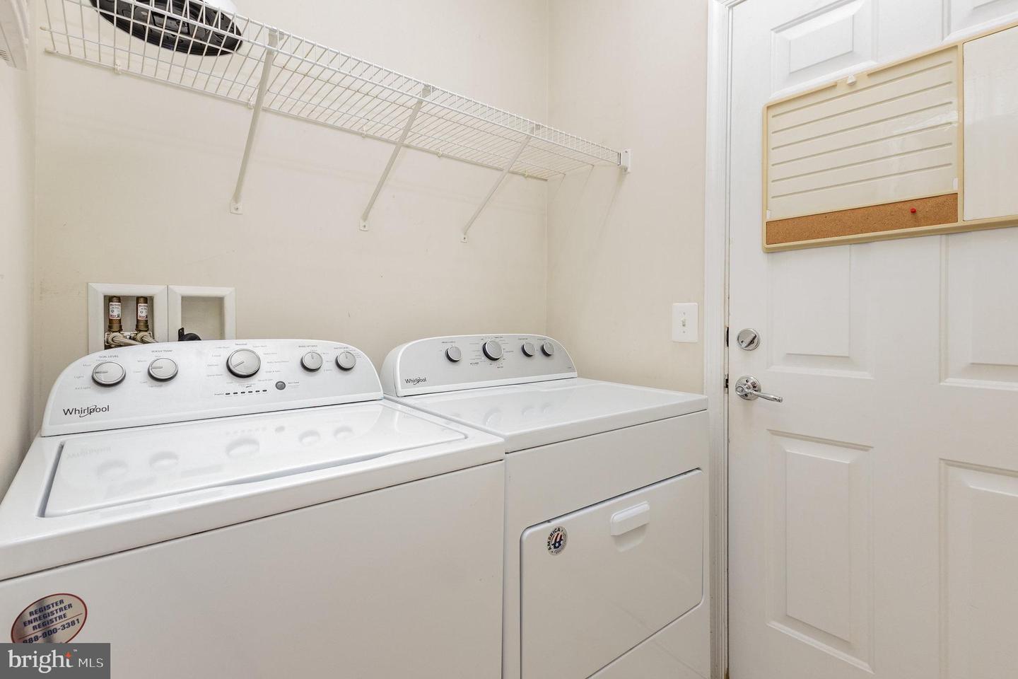 10929 INSPIRATION POINT PL, MANASSAS, Virginia 20112, 4 Bedrooms Bedrooms, 8 Rooms Rooms,3 BathroomsBathrooms,Residential,For sale,10929 INSPIRATION POINT PL,VAPW2101690 MLS # VAPW2101690