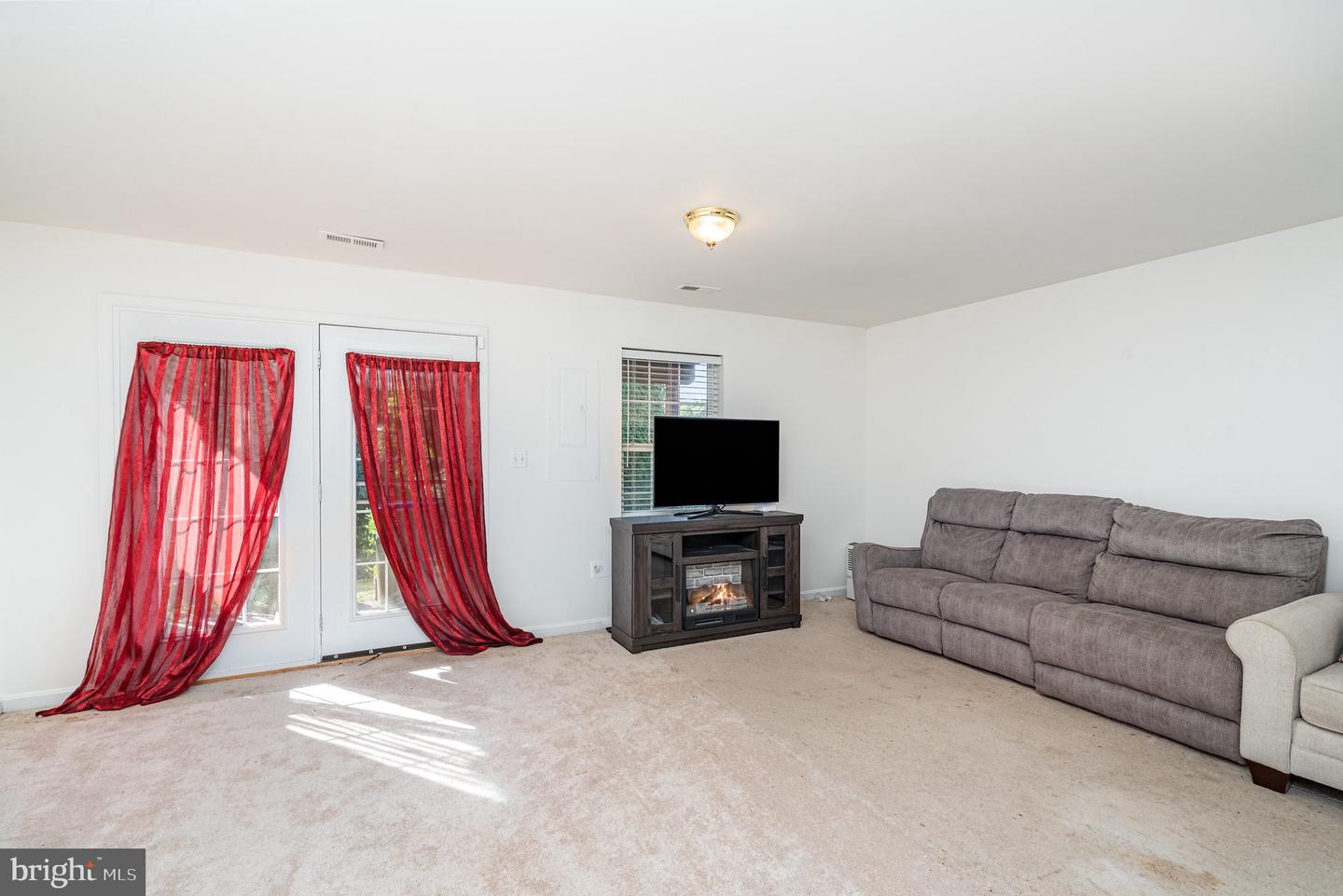 133 ARLA CT, STAFFORD, Virginia 22554, 3 Bedrooms Bedrooms, ,3 BathroomsBathrooms,Residential,For sale,133 ARLA CT,VAST2041966 MLS # VAST2041966