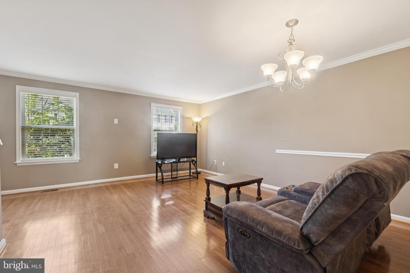 2922 TRUFFLE OAK PL, WOODBRIDGE, Virginia 22191, 3 Bedrooms Bedrooms, ,2 BathroomsBathrooms,Residential,For sale,2922 TRUFFLE OAK PL,VAPW2102092 MLS # VAPW2102092