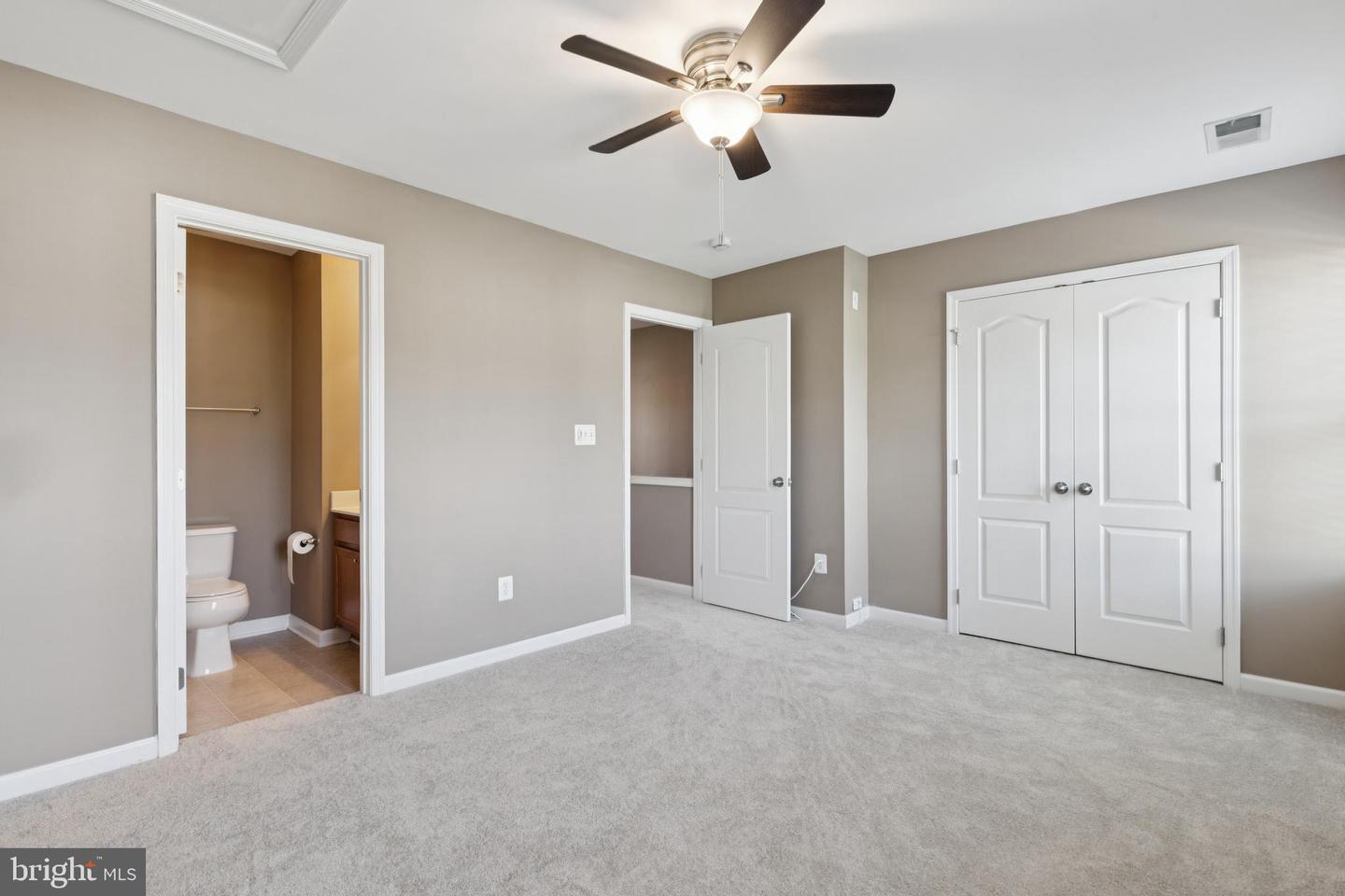 2922 TRUFFLE OAK PL, WOODBRIDGE, Virginia 22191, 3 Bedrooms Bedrooms, ,2 BathroomsBathrooms,Residential,For sale,2922 TRUFFLE OAK PL,VAPW2102092 MLS # VAPW2102092