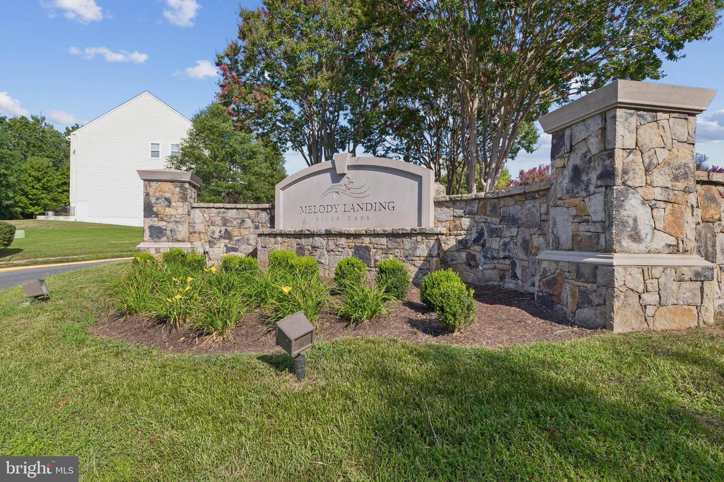 2922 TRUFFLE OAK PL, WOODBRIDGE, Virginia 22191, 3 Bedrooms Bedrooms, ,2 BathroomsBathrooms,Residential,For sale,2922 TRUFFLE OAK PL,VAPW2102092 MLS # VAPW2102092