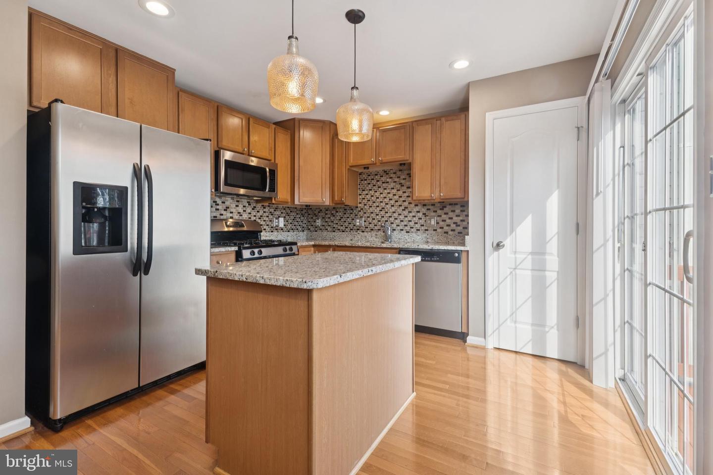 2922 TRUFFLE OAK PL, WOODBRIDGE, Virginia 22191, 3 Bedrooms Bedrooms, ,2 BathroomsBathrooms,Residential,For sale,2922 TRUFFLE OAK PL,VAPW2102092 MLS # VAPW2102092