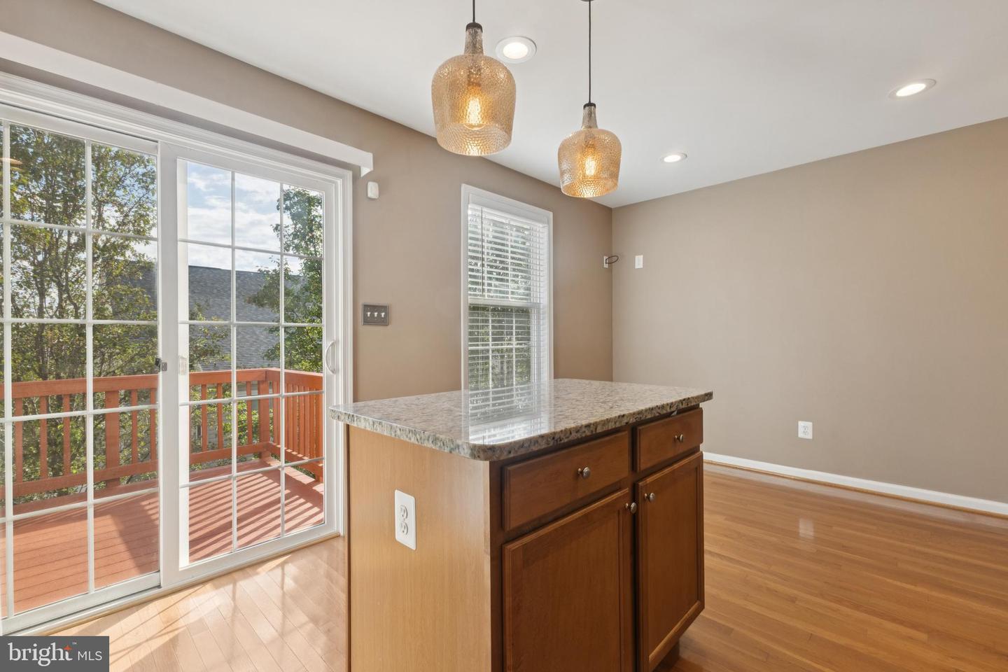 2922 TRUFFLE OAK PL, WOODBRIDGE, Virginia 22191, 3 Bedrooms Bedrooms, ,2 BathroomsBathrooms,Residential,For sale,2922 TRUFFLE OAK PL,VAPW2102092 MLS # VAPW2102092