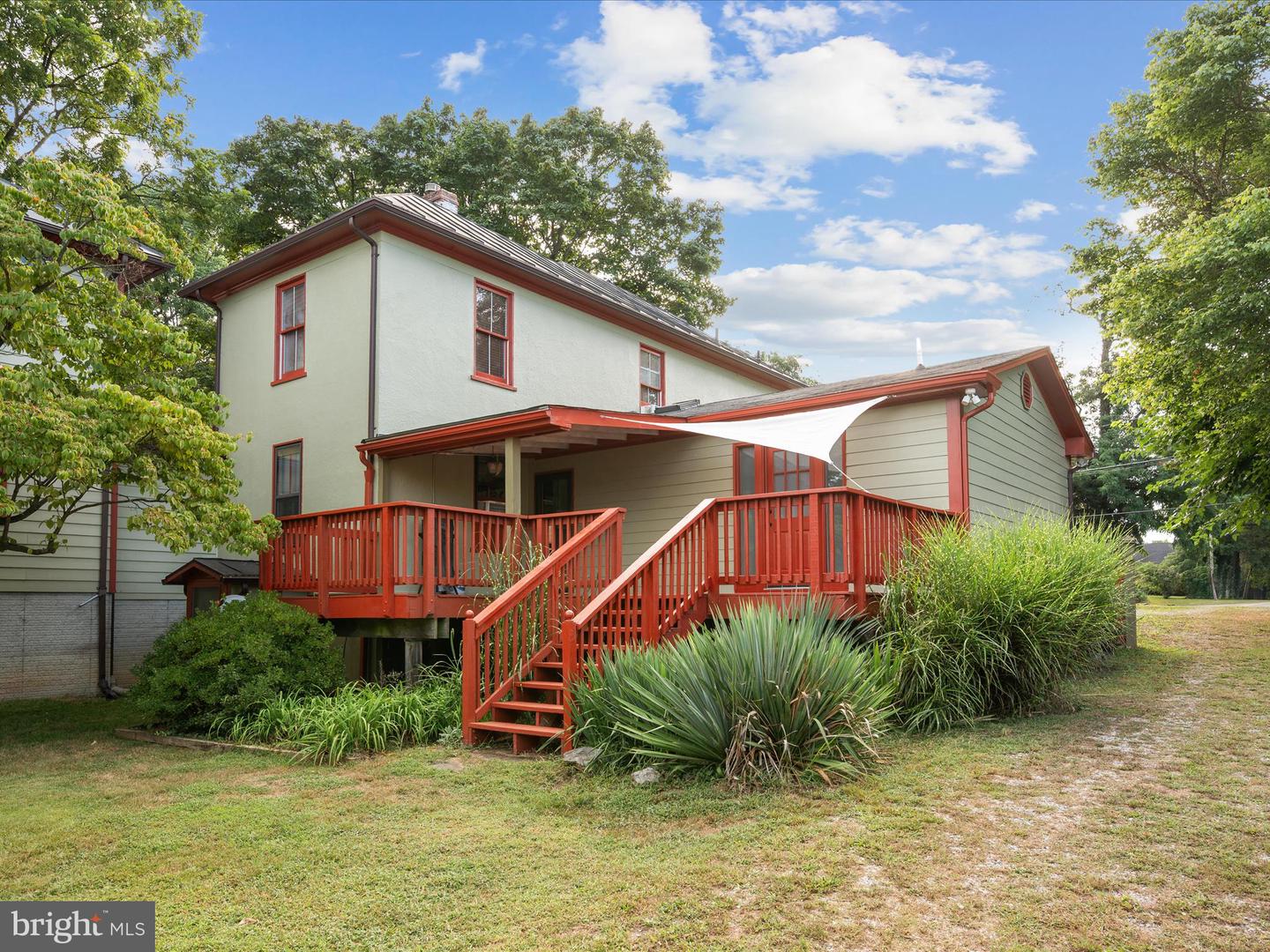 325 S CHURCH ST, BERRYVILLE, Virginia 22611, 5 Bedrooms Bedrooms, ,3 BathroomsBathrooms,Residential,For sale,325 S CHURCH ST,VACL2005984 MLS # VACL2005984