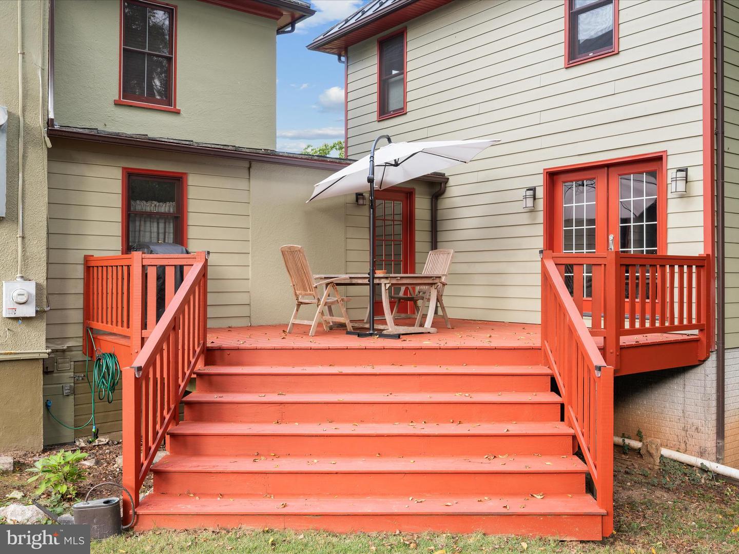 325 S CHURCH ST, BERRYVILLE, Virginia 22611, 5 Bedrooms Bedrooms, ,3 BathroomsBathrooms,Residential,For sale,325 S CHURCH ST,VACL2005984 MLS # VACL2005984
