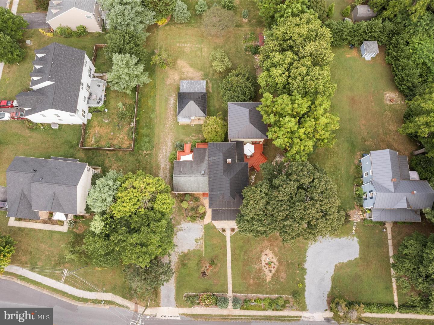 325 S CHURCH ST, BERRYVILLE, Virginia 22611, 5 Bedrooms Bedrooms, ,3 BathroomsBathrooms,Residential,For sale,325 S CHURCH ST,VACL2005984 MLS # VACL2005984