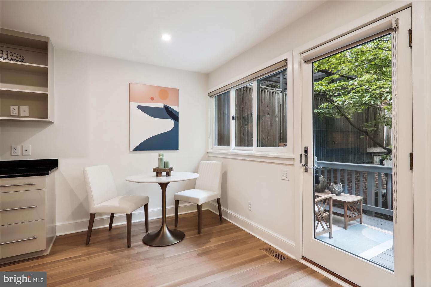 1918 BELMONT RD NW, WASHINGTON, District Of Columbia 20009, 4 Bedrooms Bedrooms, ,3 BathroomsBathrooms,Residential,For sale,1918 BELMONT RD NW,DCDC2216482 MLS # DCDC2216482