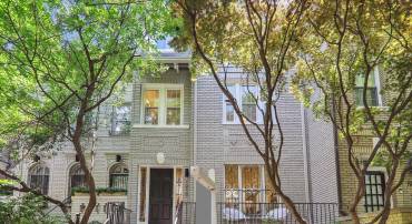 1918 BELMONT RD NW, WASHINGTON, District Of Columbia 20009, 4 Bedrooms Bedrooms, ,3 BathroomsBathrooms,Residential,For sale,1918 BELMONT RD NW,DCDC2216482 MLS # DCDC2216482